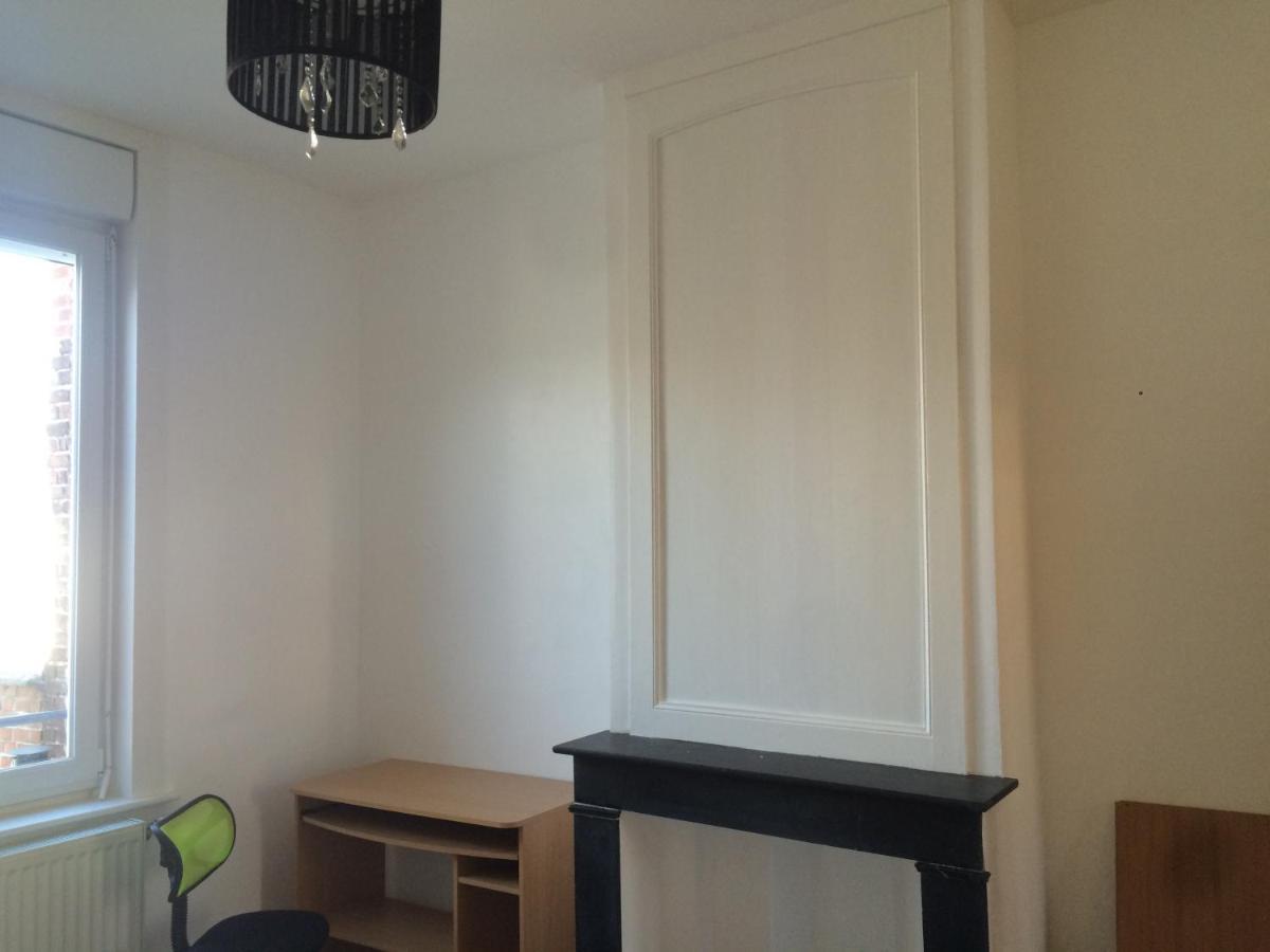 Homestay Лилль Экстерьер фото
