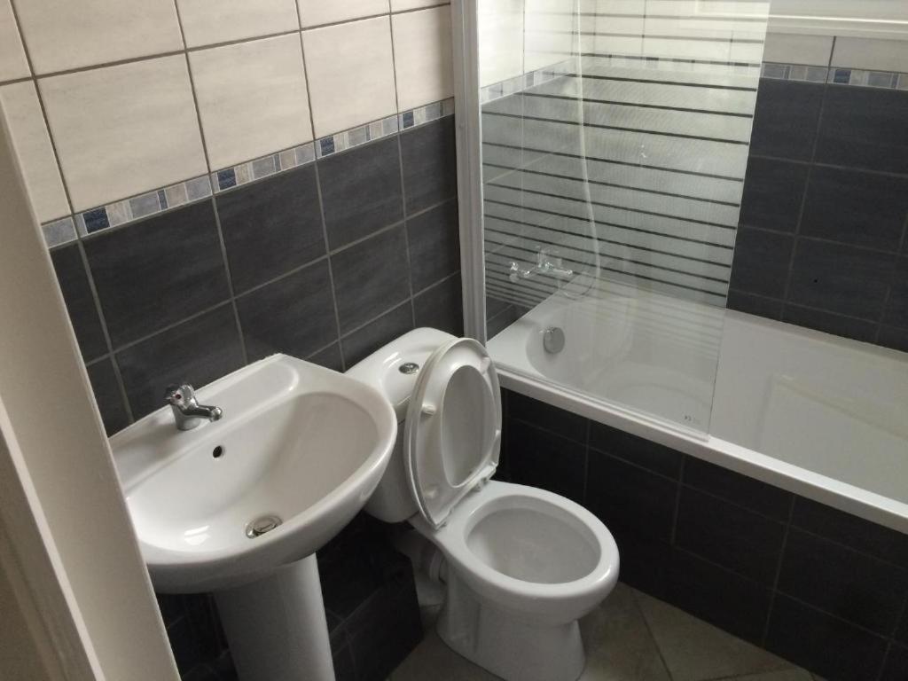 Homestay Лилль Экстерьер фото